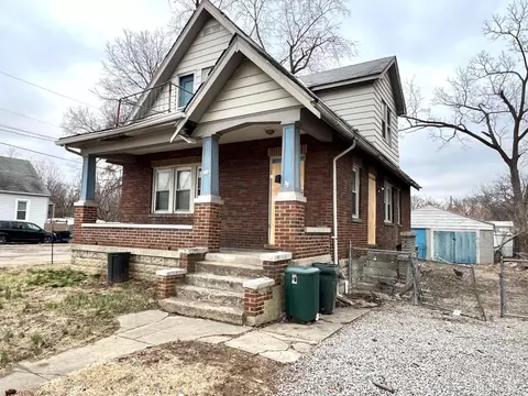 364 Elliott Ave, Arlington Heights, OH 45215