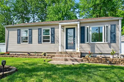 4301 Brisco Ct, Cincinnati, OH 45244 photo 2