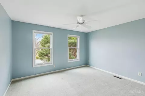 Bedroom - 8140 Leeshore Dr, Maineville, OH 45039 photo 5 of 5