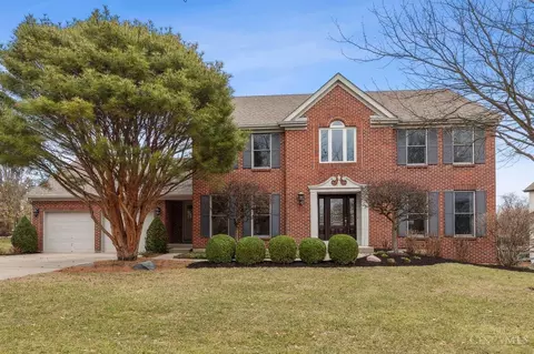 8140 Leeshore Dr, Maineville, OH 45039