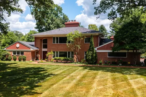 7550 Cayuga Dr, Cincinnati, OH 45243