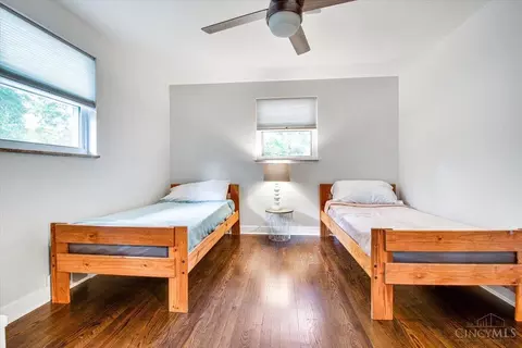 Bedroom - 10080 Zig Zag Rd, Montgomery, OH 45242 photo 4 of 5
