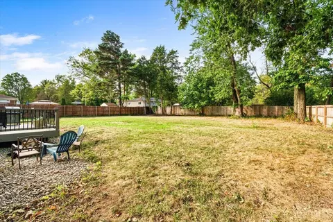 Exterior - 10080 Zig Zag Rd, Montgomery, OH 45242 photo 5 of 7