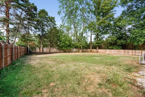 Exterior - 10080 Zig Zag Rd, Montgomery, OH 45242 photo 4 of 7
