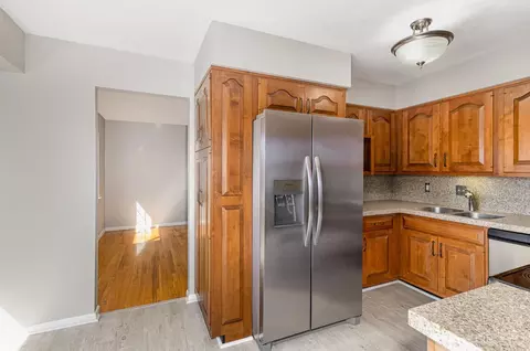 2747 Cyclorama Dr, Cincinnati, OH 45211 photo 16