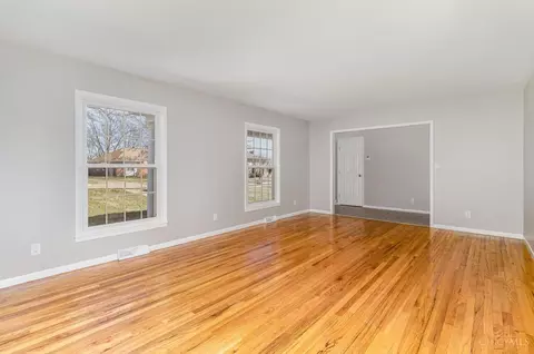 2747 Cyclorama Dr, Cincinnati, OH 45211 photo 11