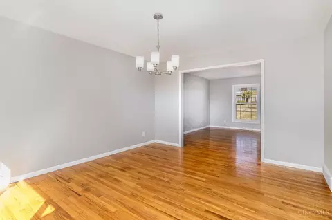 2747 Cyclorama Dr, Cincinnati, OH 45211 photo 14