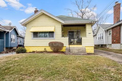 5647 Lawndale Pl, Cincinnati, OH 45212
