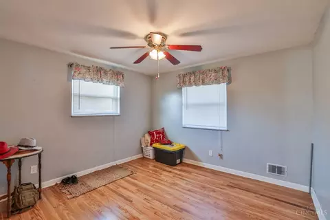 Bedroom - 9134 Dry Fork Rd, Harrison, OH 45030 photo 3 of 4