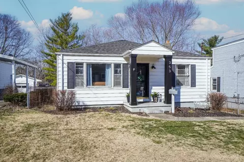 353 Sunset Dr, South Lebanon, OH 45065
