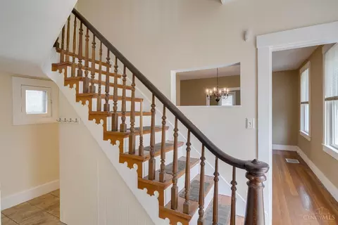 309 Emming St, Cincinnati, OH 45219 photo 23
