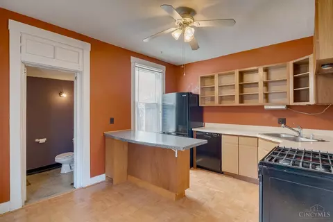 309 Emming St, Cincinnati, OH 45219 photo 16