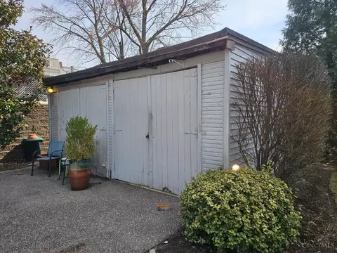 309 Emming St, Cincinnati, OH 45219 photo 7