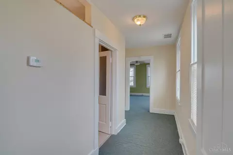 309 Emming St, Cincinnati, OH 45219 photo 30
