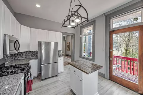 3105 Durrell Ave, Cincinnati, OH 45207 photo 5