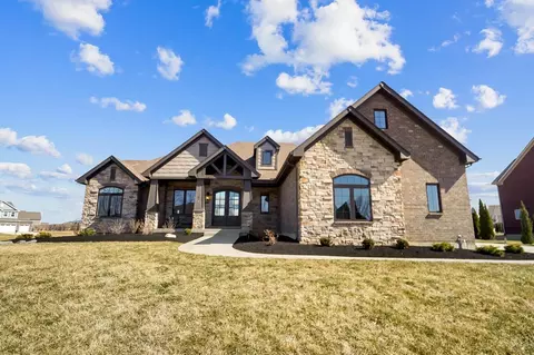 11052 Cold Spring Dr, Washington Township, OH 45458