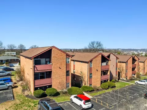 4806 Chalet Dr, Saint Bernard, OH 45217