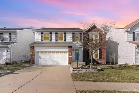 456 Indian Lake Dr, Hamilton Township, OH 45039