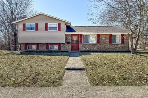 10124 Pottinger Rd, Colerain Twp, OH 45251