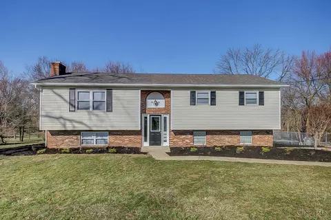6591 Barret Rd, West Chester, OH 45069