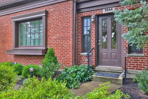 Exterior - 9844 Zig Zag Rd, Montgomery, OH 45242 photo 3 of 21