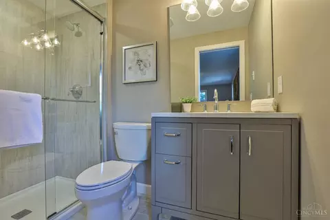 Bath - 9844 Zig Zag Rd, Montgomery, OH 45242 photo 1 of 4
