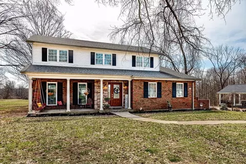 5643 Breezewood Dr, Cincinnati, OH 45248