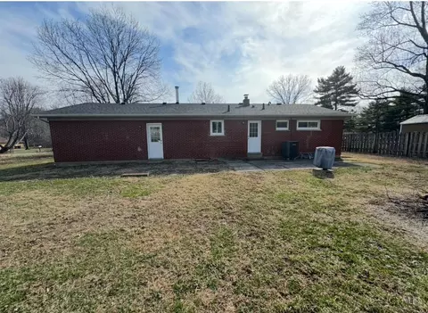 844 Hawthorne Dr, Cincinnati, OH 45245 photo 21