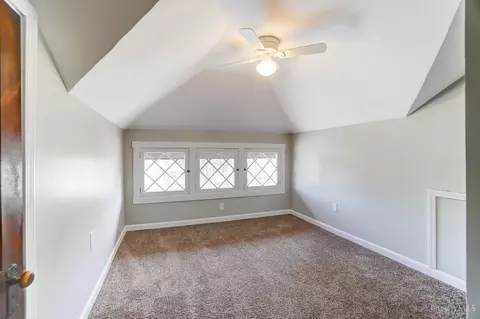 Bedroom - 3467 Hudson Ave, Cincinnati, OH 45207 photo 5 of 7