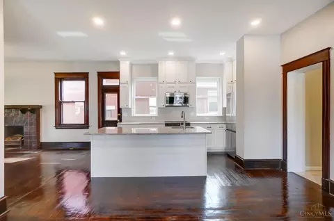 Kitchen - 3467 Hudson Ave, Cincinnati, OH 45207 photo 1 of 6
