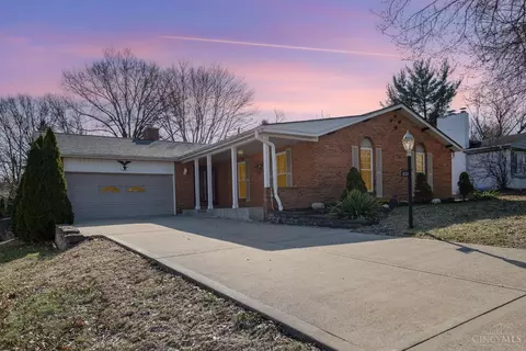 854 Asbury Rd, Cincinnati, OH 45255