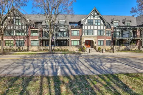 3944 Miami Rd, Mariemont, OH 45227