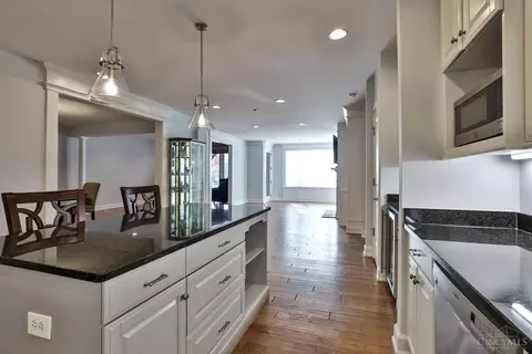 3944 Miami Rd, Mariemont, OH 45227 photo 21