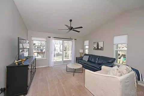 Living - 3989 Maplecove Ln, Cincinnati, OH 45255 photo 1 of 5