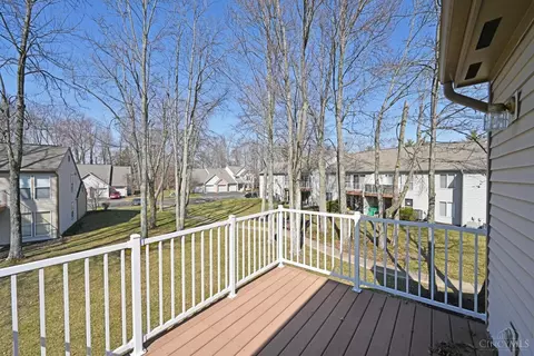 Exterior - 3989 Maplecove Ln, Cincinnati, OH 45255 photo 2 of 4