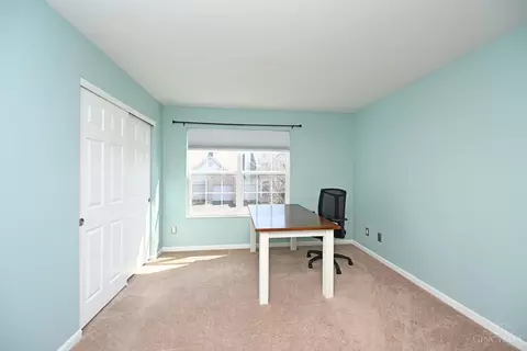 Bedroom - 3989 Maplecove Ln, Cincinnati, OH 45255 photo 5 of 8