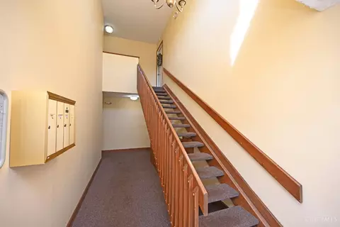 Entry Way - 3989 Maplecove Ln, Cincinnati, OH 45255 photo 1 of 4