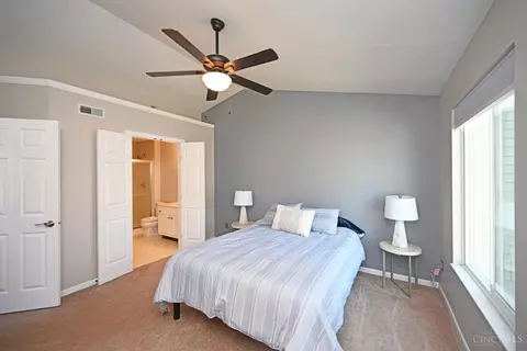 Bedroom - 3989 Maplecove Ln, Cincinnati, OH 45255 photo 2 of 8