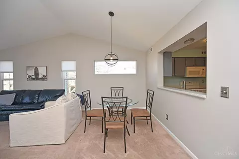 Dining - 3989 Maplecove Ln, Cincinnati, OH 45255 photo 1 of 2