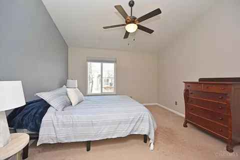 Bedroom - 3989 Maplecove Ln, Cincinnati, OH 45255 photo 4 of 8