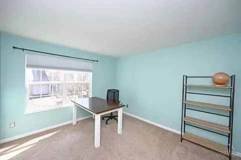 Bedroom - 3989 Maplecove Ln, Cincinnati, OH 45255 photo 6 of 8