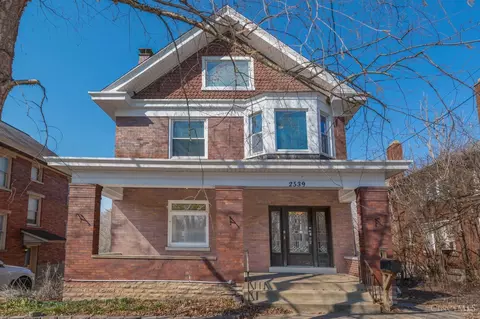 2539 Homestead Pl, Cincinnati, OH 45211