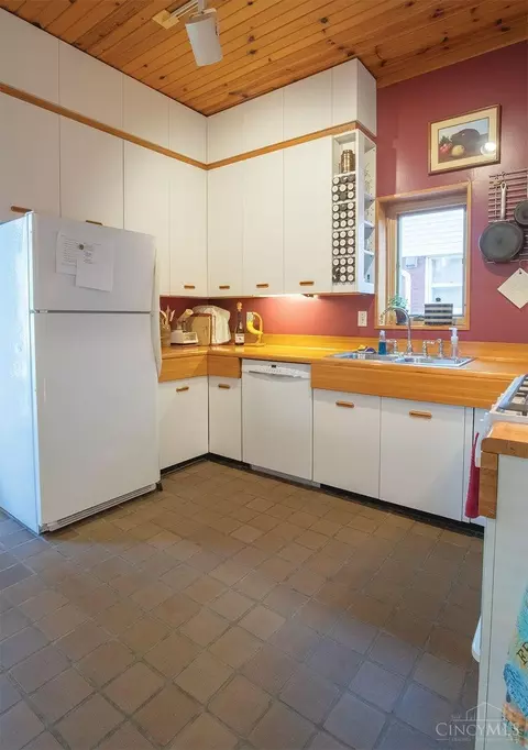 3152 Willis Ave, Cincinnati, OH 45208 photo 12