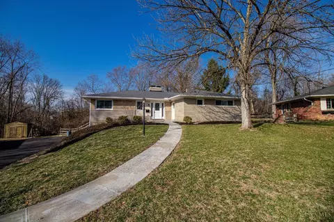9185 Fidelis Dr, Blue Ash, OH 45242