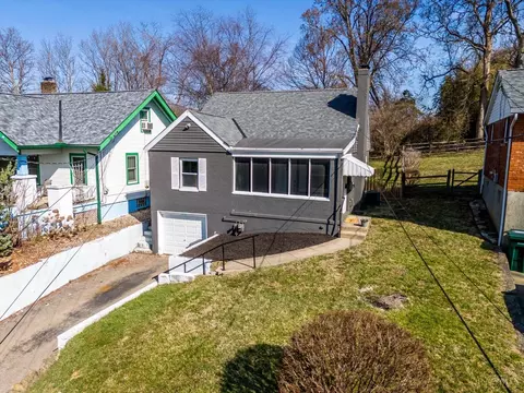 6036 Lockard Ave, Cincinnati, OH 45230
