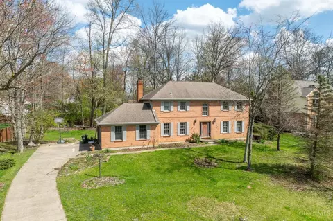 5708 Whistling Wind Ln, Milford, OH 45150