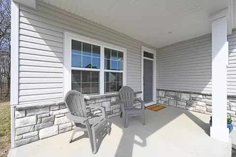 2311 Streamside Dr, Batavia, OH 45103 photo 3