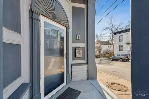 Exterior - 2600 Hackberry St, Cincinnati, OH 45206 photo 2 of 5