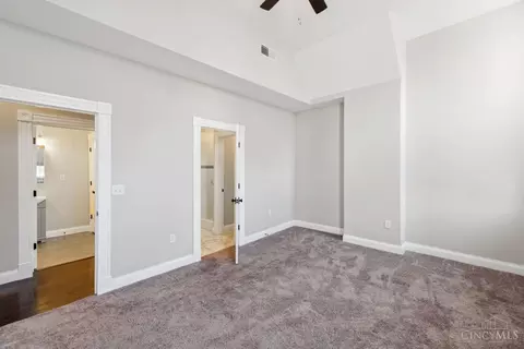 Bedroom - 2600 Hackberry St, Cincinnati, OH 45206 photo 3 of 4