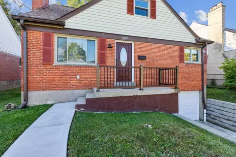 3937 Fordham Pl, Cincinnati, OH 45213